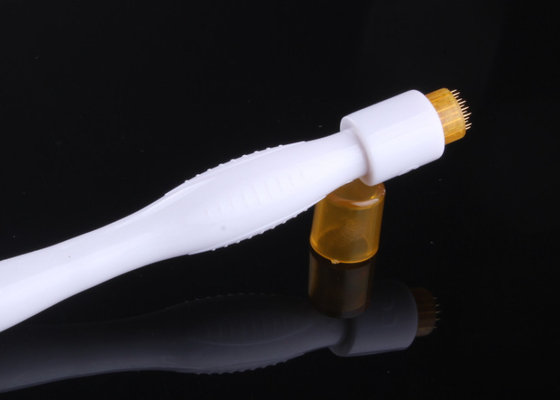 Van de de Behandelingsnaald van de titaniumzwangerschapsstreep de Rol van Derma