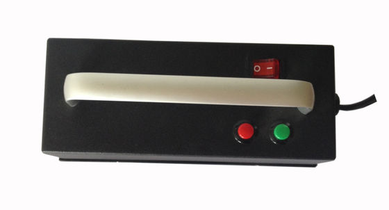 De handbediende UVlamp van Gemological, de Model chemische industrie fuv-4B/levensmiddelen Ultraviolette Lamp