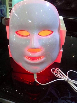 De nieuwste huidzorg leidde het masker geleide gezichtsmaskerpdt van het LEIDENE lichte apparaat therapiemasker ylz-J101